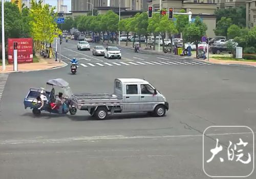 家用機動車備案 合規(guī)上路，安全無憂